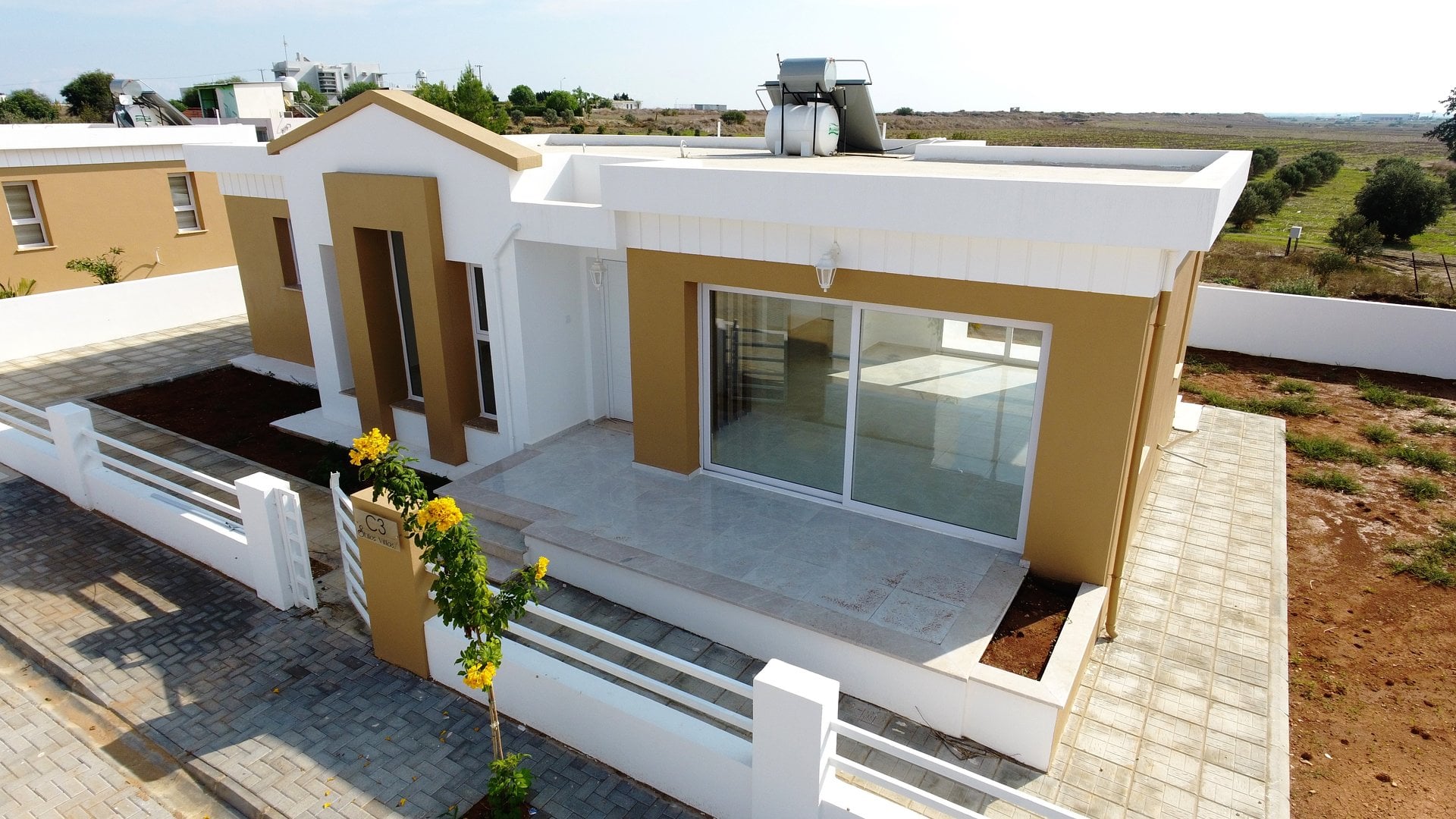 exterior 4